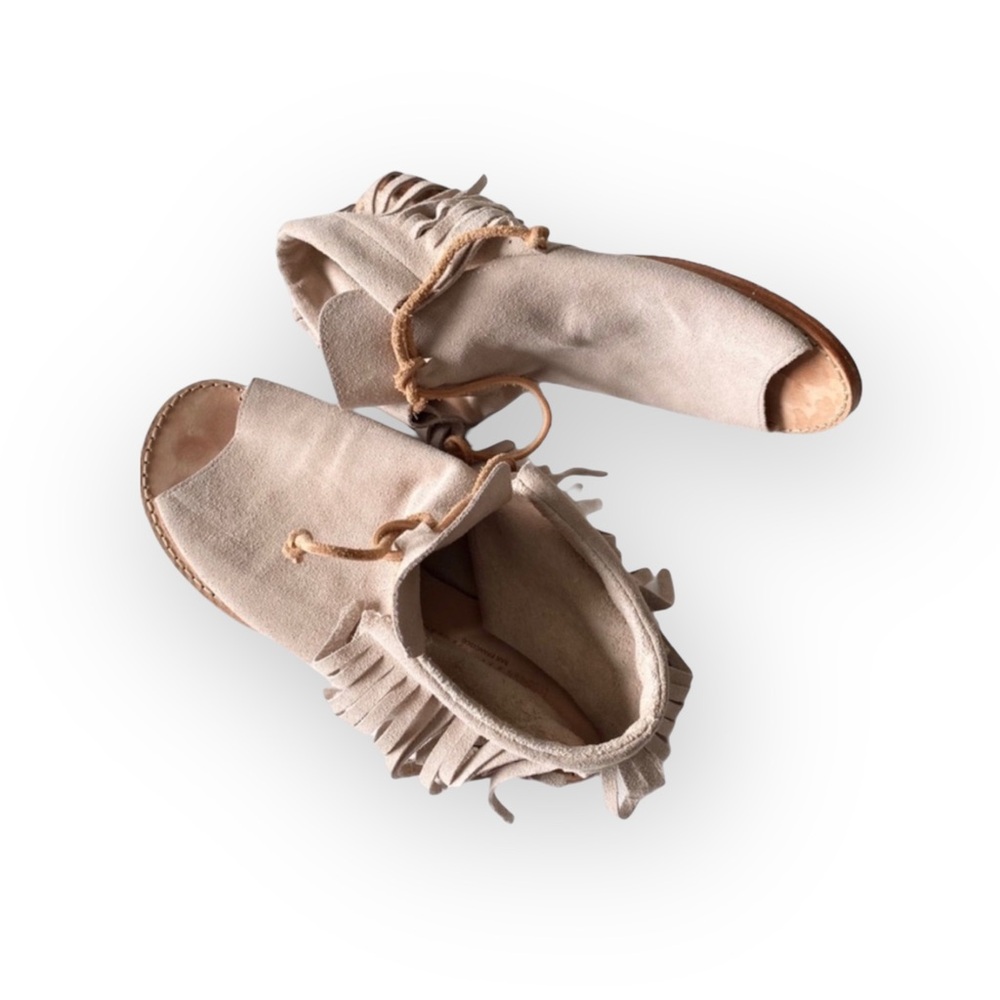 Martha Davis ❃ Fringe Flat Open Toe + Heel Bootie Sandal ❃ Stone Suede ❃ 38 7.5M - Picture 11 of 16